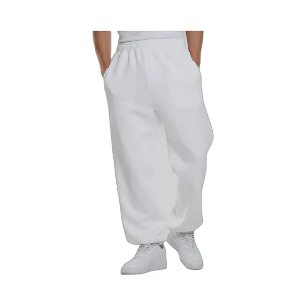 Urban Classics - Fluffy Heren Joggingbroek - Xs - Wit thumbnail