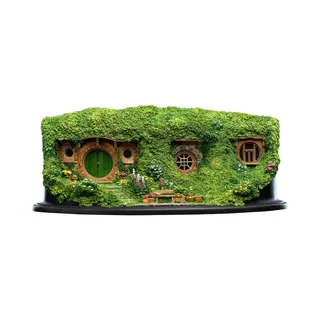 Weta Workshop Lord Of The Rings Statue Bag End On The Hill 19cm